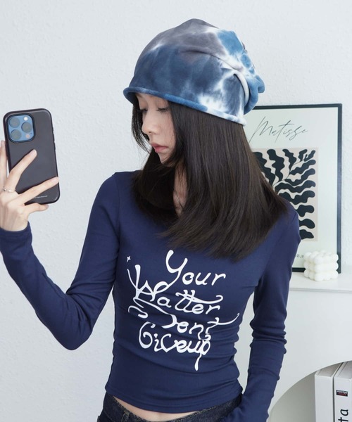 LA VORAGINE(ラ ヴォラジネ)の「薄手ストリートキャップ(キャップ・レディース・ブラック/パープル/ブルー・FREE)」の2枚目の写真