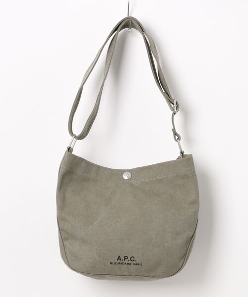 バッグ A.P.C. BESACE JOURNAL SMALL BESACE JOURNAL SMALL（ショルダーバッグ）｜A.P.C.（アーペーセー）の