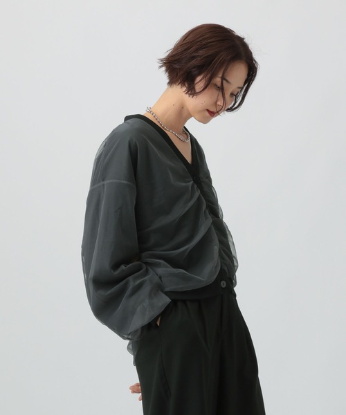 LEPSIM(レプシィム)の「チュールドッキングカーディガン 582460(カーディガン/ボレロ・レディース・ブラック/ブラウン/オフホワイト・FREE)」の21枚目の写真