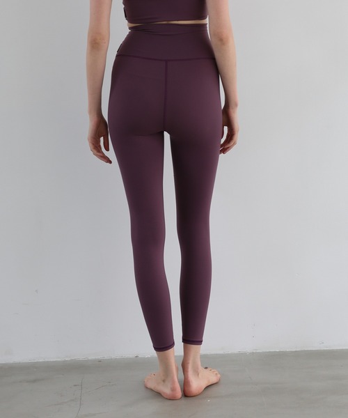 Julier Yoga and Relax(ジュリエヨガアンドリラックス)の「Julier (定番)プレミアムフロースーパーハイレギンス(レギンス/スパッツ・レディース・プラム/ダークブルー/グレー・1/0)」の8枚目の写真
