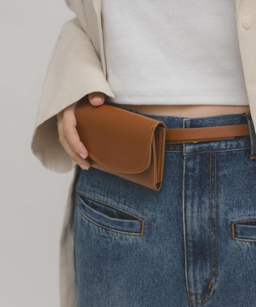 KBF（ケイビーエフ）の「ポーチ付きベルト（ベルト・レディース・ブラック/ブラウン・ONE）」の4枚目の写真