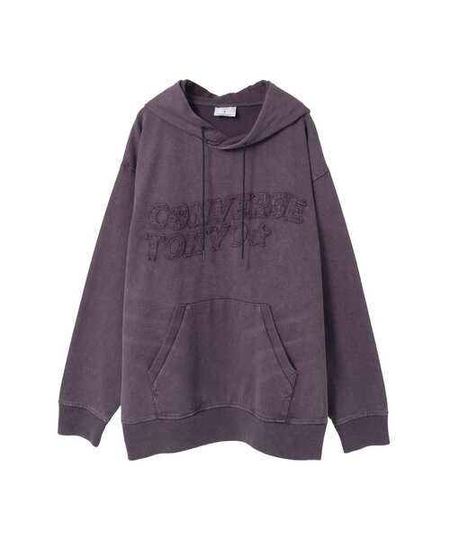 CONVERSE TOKYO(コンバーストウキョウ)の「PATCHWORK LOGO HOODIE(パーカー・レディース・パープル/ボルドー/ブラック・SMALL/MEDIUM)」の3枚目の写真