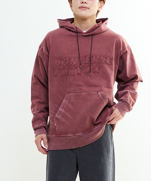 CONVERSE TOKYO(コンバーストウキョウ)の「PATCHWORK LOGO HOODIE(パーカー・レディース・パープル/ボルドー/ブラック・SMALL/MEDIUM)」の4枚目の写真