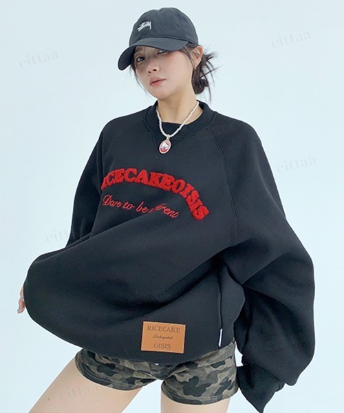 Dalfwin（ダールフィン）の「韓国ファッション RICECAKEサガラ刺繍ラグランスウェット（スウェット・レディース・グレー/ブラック・FREE）」の2枚目の写真