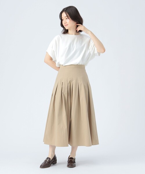 BEAMS HEART（ビームスハート）の「タック フレアスカート（スカート・レディース・ネイビー/ベージュ/オリーブ・MEDIUM/SMALL）」の18枚目の写真