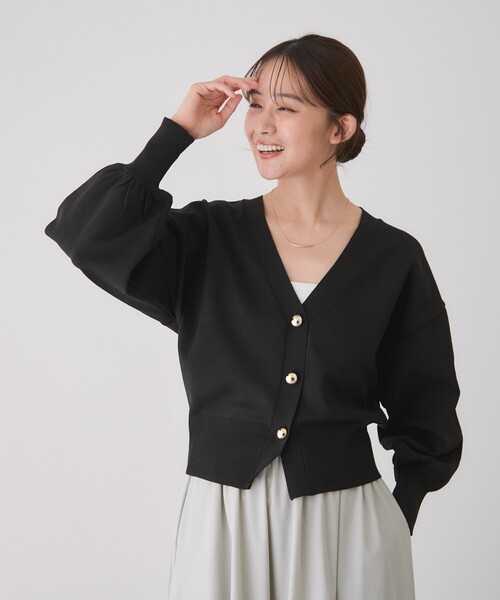 Jayro（ジャイロ）の「Vネックカーディガン（カーディガン/ボレロ・レディース・ブラック/チャコールグレー/オフホワイト/ダークブラウン・M）」の5枚目の写真