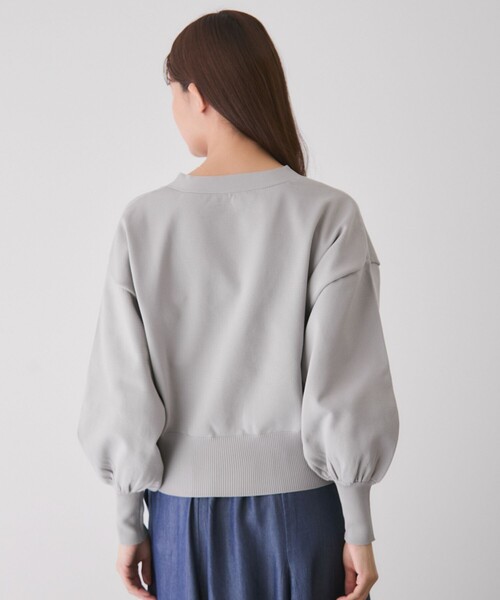 Jayro（ジャイロ）の「Vネックカーディガン（カーディガン/ボレロ・レディース・ブラック/チャコールグレー/オフホワイト/ダークブラウン・M）」の21枚目の写真