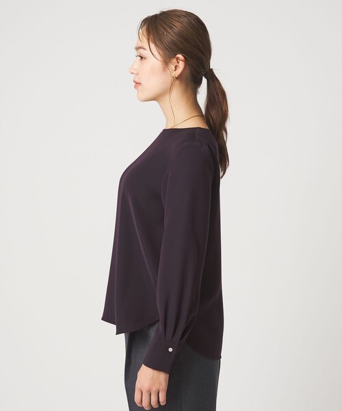 green label relaxing(グリーンレーベルリラクシング)の「クルーネック ブラウス(シャツ/ブラウス・レディース・オフホワイト/ネイビー・FREE)」の10枚目の写真