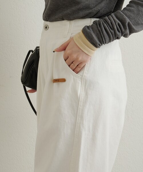 Omekashi（オメカシ）の「ダブルタックデニムパンツ（デニムパンツ・レディース・ブルー/オフホワイト・38/36）」の12枚目の写真