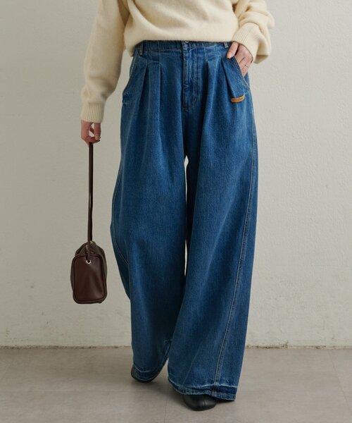 Omekashi（オメカシ）の「ダブルタックデニムパンツ（デニムパンツ・レディース・ブルー/オフホワイト・38/36）」の9枚目の写真