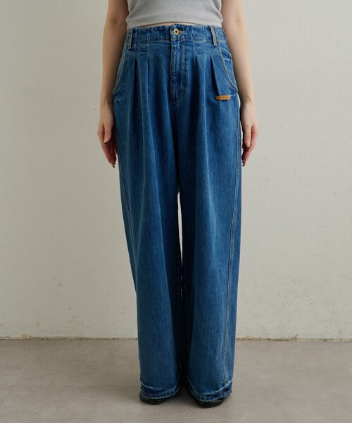 Omekashi（オメカシ）の「ダブルタックデニムパンツ（デニムパンツ・レディース・ブルー/オフホワイト・38/36）」の7枚目の写真