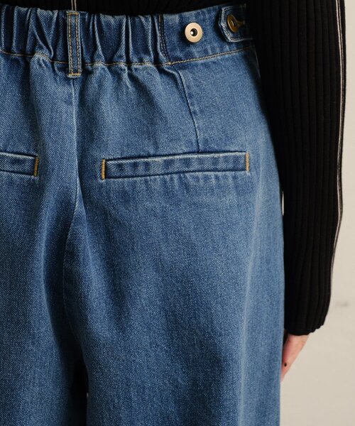 Omekashi（オメカシ）の「ダブルタックデニムパンツ（デニムパンツ・レディース・ブルー/オフホワイト・38/36）」の22枚目の写真