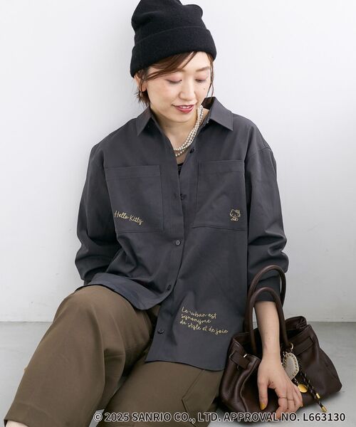 le.coeur blanc（ルクールブラン）の「【HELLO KITTY】レタリング刺繍オーバーシャツ（シャツ/ブラウス・レディース・チャコールグレー/ベージュ・38）」の11枚目の写真
