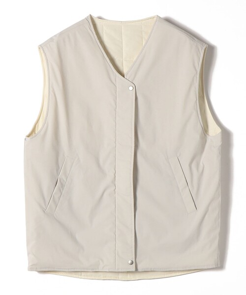 SHIPS(シップス)の「SHIPS Primary Navy Label:〈手洗い可能〉スクエア キルト リバーシブル ジレ(ベスト・レディース・ブラック/ナチュラル・ONE SIZE)」の5枚目の写真
