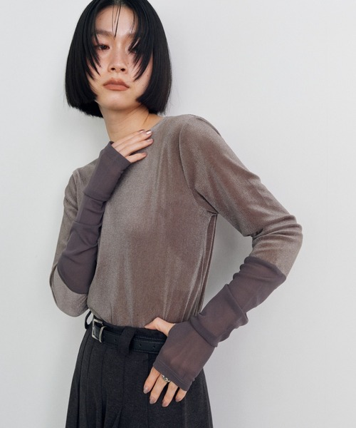 Shelly island(シェリーアイランド)の「シアーベロア袖切り替えロンT(Tシャツ/カットソー・レディース・ブラック/グレー/ホワイト・FREE)」の14枚目の写真