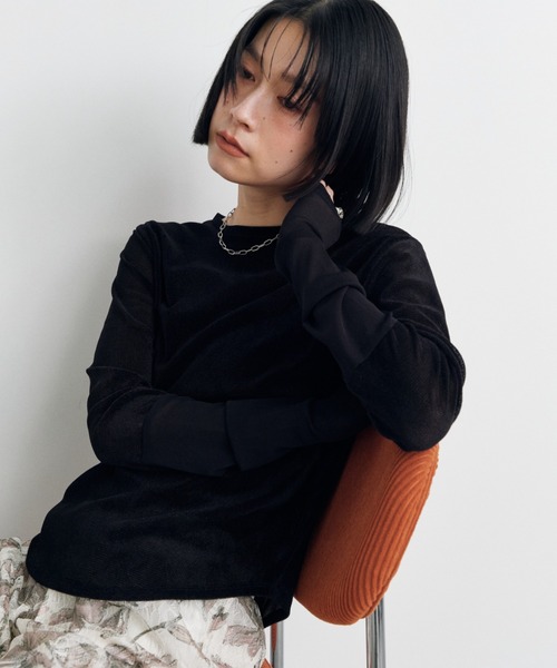Shelly island(シェリーアイランド)の「シアーベロア袖切り替えロンT(Tシャツ/カットソー・レディース・ブラック/グレー/ホワイト・FREE)」の22枚目の写真