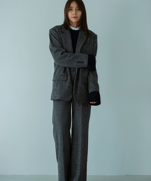 AJUGA.（アジュガ）の「2WAYメロウハイネック衿付きニット（ニット/セーター・レディース・グレー/ブラック/ネイビー・FREE）」の3枚目の写真