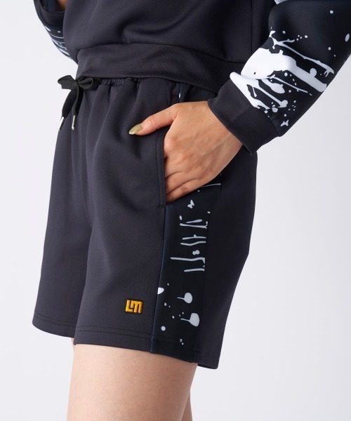 Loudmouth(ラウドマウス)の「【Loudmouth/ラウドマウス】レディースストレッチショートパンツ ゴルフ(その他パンツ・レディース・ホワイト/ブラック/ネイビー・LARGE/X-LARGE/MEDIUM)」の14枚目の写真