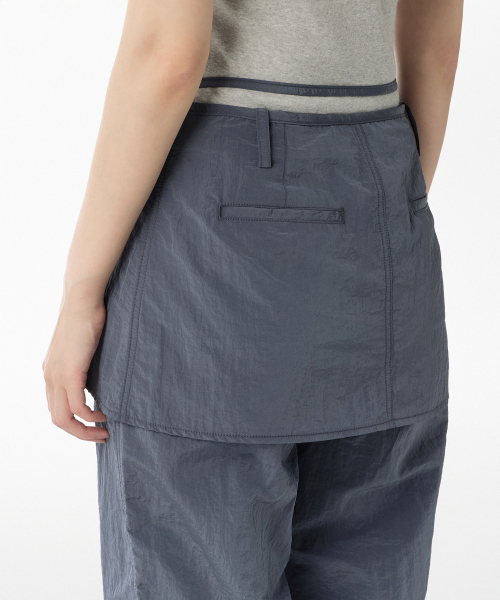 MUSINSA STANDARD WOMAN（ムシンサスタンダードウーマン）の「ウィメンズナイロンラップスカートパンツ[ブルーグレー]（その他パンツ・レディース・その他・30/24/25/26/27/28/29）」の3枚目の写真