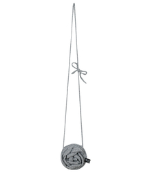 TYPESERVICE（タイプサービス）の「Glittered Rose Handmade Knitted Bag [Silver]（メッセンジャーバッグ）」