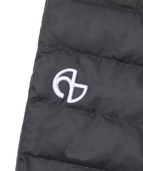 NOMANUAL（NOMANUAL）の「CREPE DUCK DOWN PADDED PANTS - BLACK（その他パンツ・レディース・その他・SMALL/MEDIUM/LARGE）」の5枚目の写真