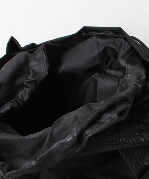 KLON(クローン)の「KLON MATTE COATED RUCK SACK-VAN BLACK(バックパック/リュック・レディース・ブラック・FREE)」の2枚目の写真