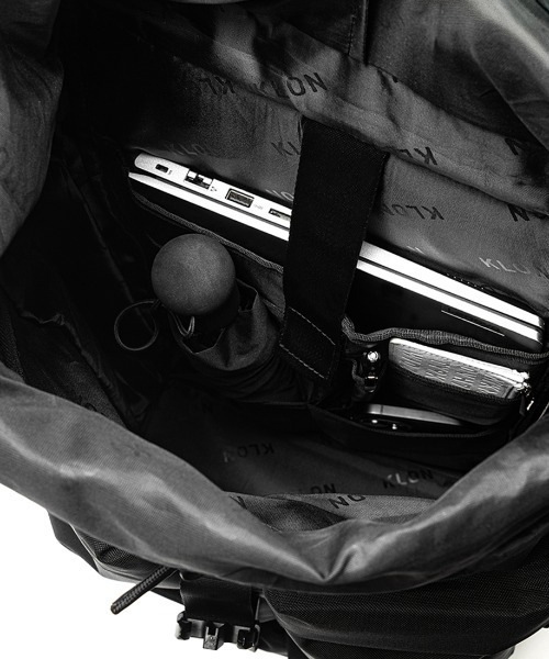 KLON(クローン)の「KLON MATTE COATED RUCK SACK-VAN BLACK(バックパック/リュック・レディース・ブラック・FREE)」の19枚目の写真