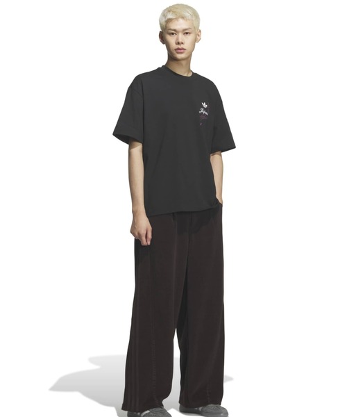 adidas(アディダス)の「adidas JAPAN S/S TEE / アディダス ジャパン ショートスリーブ ティー(Tシャツ/カットソー・メンズ・ブラック・S/M/L/XL/XXL)」の2枚目の写真