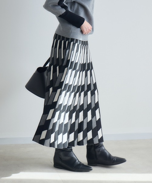 Paradise Picnic（パラダイスピクニック）の「幾何柄ニットスカート（スカート・レディース・ブラウン/グレー・FREE）」の21枚目の写真