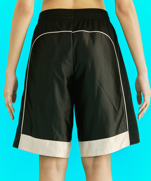 ERER（エルエル）の「[UN] Applique Basketball Pants Black（その他パンツ・レディース・ブラック・1/2/3）」の4枚目の写真