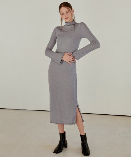 ETMON(エトモン)の「Layered Slim Long Dress Light Blue(ワンピース・レディース・その他・FREE)」の2枚目の写真