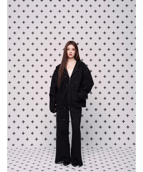 andwang（アンドワン）の「kirakira jewel pants（スラックス・レディース・ベージュ/グレー/ブラック・SMALL/MEDIUM）」の11枚目の写真