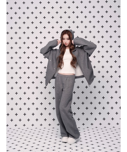 andwang（アンドワン）の「kirakira jewel pants（スラックス・レディース・ベージュ/グレー/ブラック・SMALL/MEDIUM）」の18枚目の写真