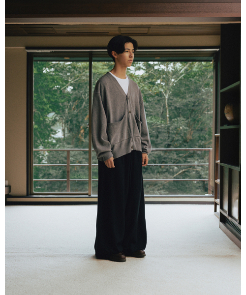 ANGLAN(アングラン)の「Lazy Pocket Cardigan - Grey(カーディガン/ボレロ・メンズ・その他・FREE)」の5枚目の写真