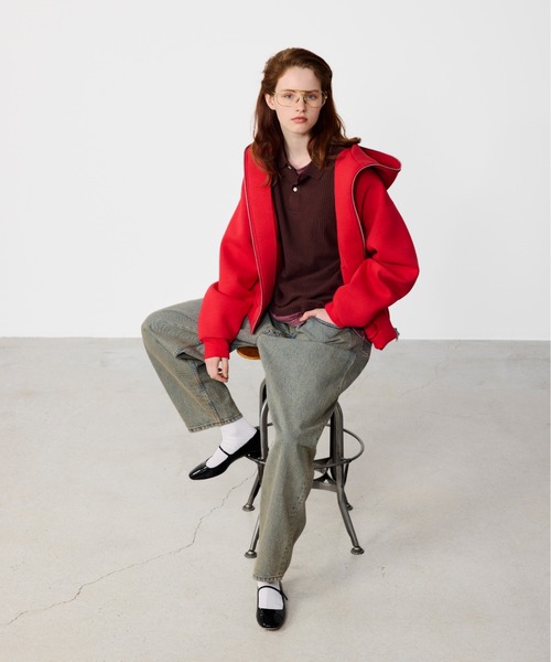 BEAMS(ビームス)の「フルフェイス ジップアップ フーディ 【ワイドショートフィット】(パーカー・メンズ・ブラック/レッド・S/M/L/XL)」の15枚目の写真