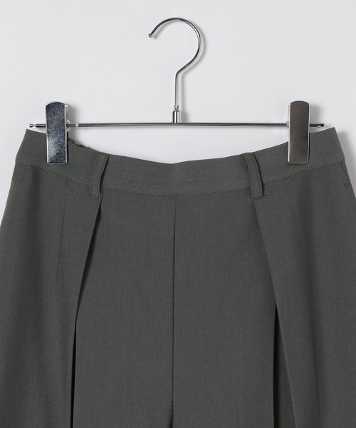 LEPSIM（レプシィム）の「タックハーフパンツ　621250（その他パンツ・レディース・ブラック/チャコールグレー・FREE）」の16枚目の写真