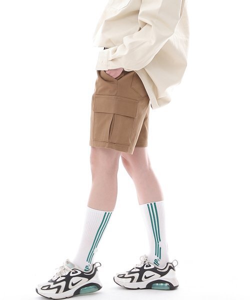 SAINTCREW(セントクルー)の「コンフォータブルモダンカーゴショーツ CM-1200C キャメル(その他パンツ・メンズ・その他・MEDIUM/LARGE/X-LARGE)」の2枚目の写真
