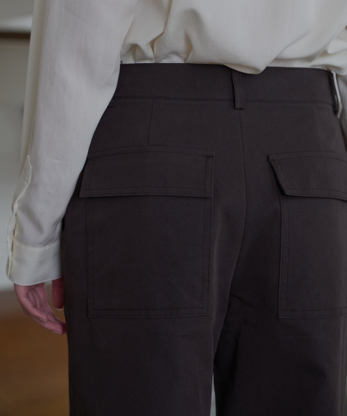 BUT'TON（ボッタン）の「Standard Fit Pants (Charcoal)（その他パンツ・レディース・その他・SMALL/MEDIUM）」の5枚目の写真