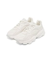 GRIMPER（グリンパー）の「Pretzels All White（スニーカー）」