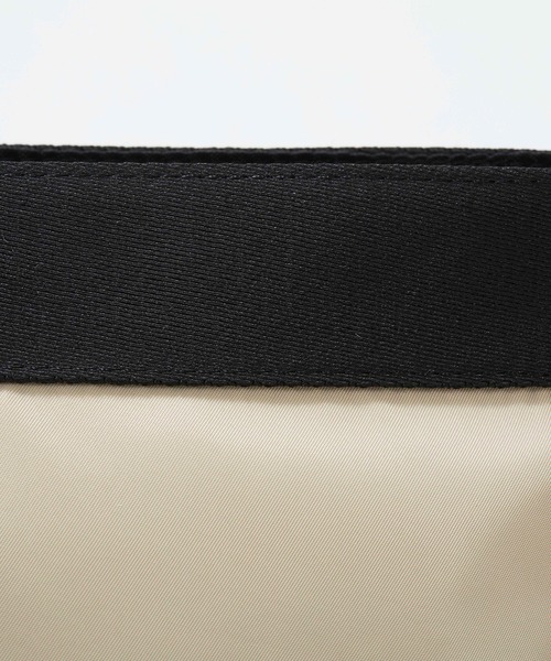 Breath TOPKAPI(ブレストプカピ)の「【Breath TOPKAPI sis】【WEB限定】ナイロン 舟形 ショルダーバッグ 軽量 / RIPPLE リプル(ショルダーバッグ・レディース・ライトベージュ/グレイッシュベージュ/ブラック・FREE)」の16枚目の写真