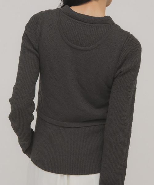 KBF(ケイビーエフ)の「『一部WEB限定カラー』ミニブークレレイヤードニットシャツ(ニット/セーター・レディース・チャコールグレー/ライトブルー/アイボリー/グリーン系その他・ONE)」の12枚目の写真