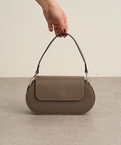 Omekashi（オメカシ）の「【MILLELA FIRENZE】オーバルデザインBAG（トートバッグ・レディース・モカ/ブラック・FREE）」の12枚目の写真