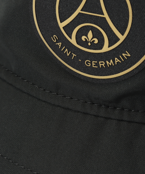 PARIS SAINT-GERMAIN（パリサンジェルマン）の「【NEW ERA / ニューエラ】BLKGLD BUCKET PSG 1492244 1（ハット・メンズ・ブラック・FREE）」の4枚目の写真