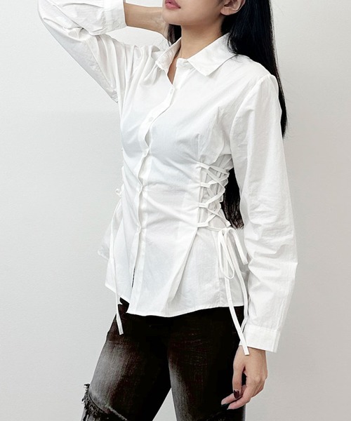 FOLLOWIN(フォロウィン)の「3COLOR/サイドレースアップシャツ(シャツ/ブラウス・レディース・ブラック/ブルー/ホワイト・FREE)」の1枚目の写真