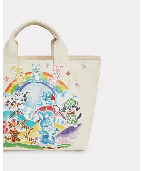 KENZO(ケンゾー)の「'KENZO Cartoon' スモール トートバッグ イン キャンバス(メッセンジャーバッグ・メンズ・ベージュ系その他・ONE SIZE)」の1枚目の写真