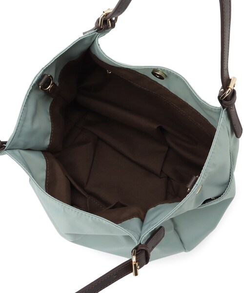 Reflect（リフレクト）の「【3WAY／しっかり収納／インナーバッグ入り／ショルダー付き】ナイロンバッグ（ショルダーバッグ・レディース・ネイビー/ブラウン系その他/サックスブルー・00）」の16枚目の写真