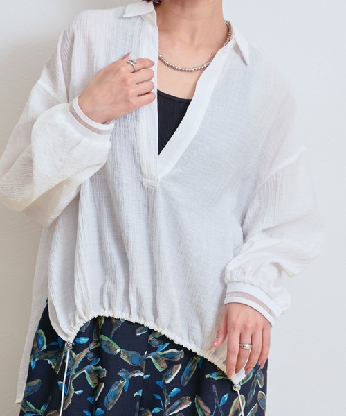 LHELBIE(レルビエ)の「ドロストスキッパーシャツ(シャツ/ブラウス・レディース・ブラック/ベージュ/オフホワイト・M)」の5枚目の写真