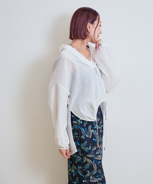 LHELBIE(レルビエ)の「ドロストスキッパーシャツ(シャツ/ブラウス・レディース・ブラック/ベージュ/オフホワイト・M)」の8枚目の写真
