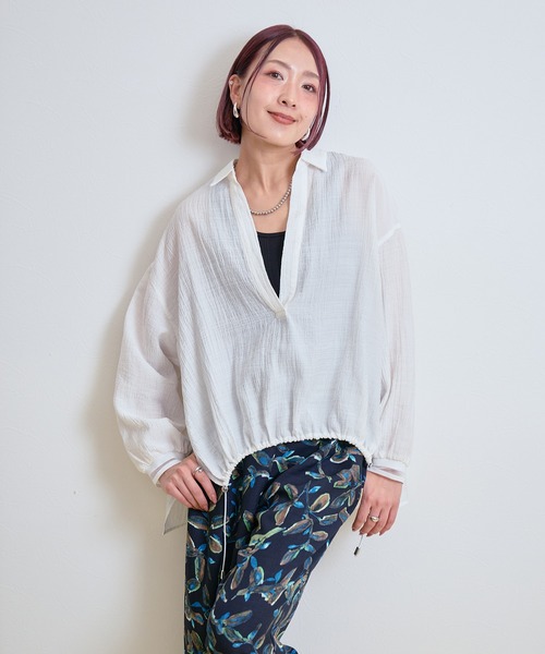 LHELBIE(レルビエ)の「ドロストスキッパーシャツ(シャツ/ブラウス・レディース・ブラック/ベージュ/オフホワイト・M)」の21枚目の写真