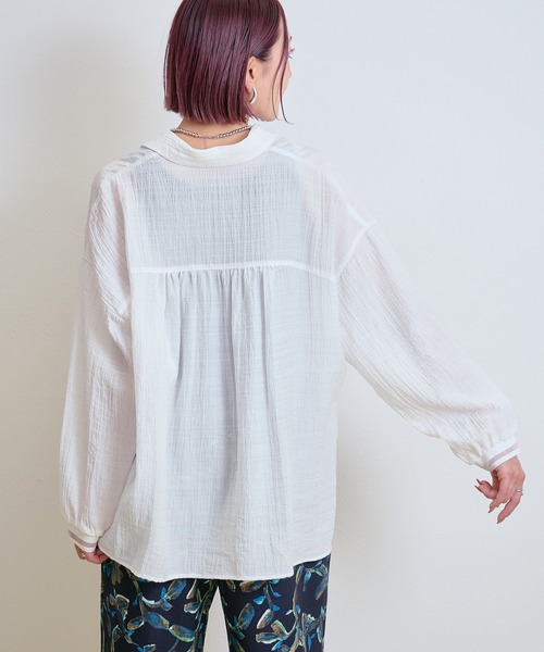 LHELBIE(レルビエ)の「ドロストスキッパーシャツ(シャツ/ブラウス・レディース・ブラック/ベージュ/オフホワイト・M)」の7枚目の写真